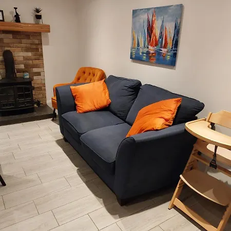 Amy's Place Charming 3 Bed House Donegal Sleeps 5 *