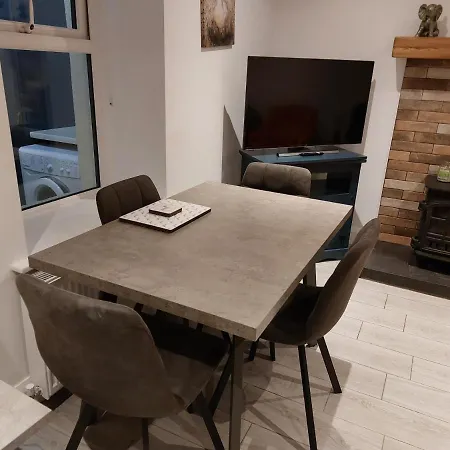 Amy's Place Charming 3 Bed House Donegal Sleeps 5 Prázdninový dům Donegal Town