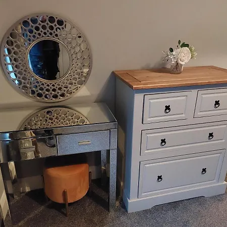 펜션 Amy's Place Charming 3 Bed House Donegal Sleeps 5 *